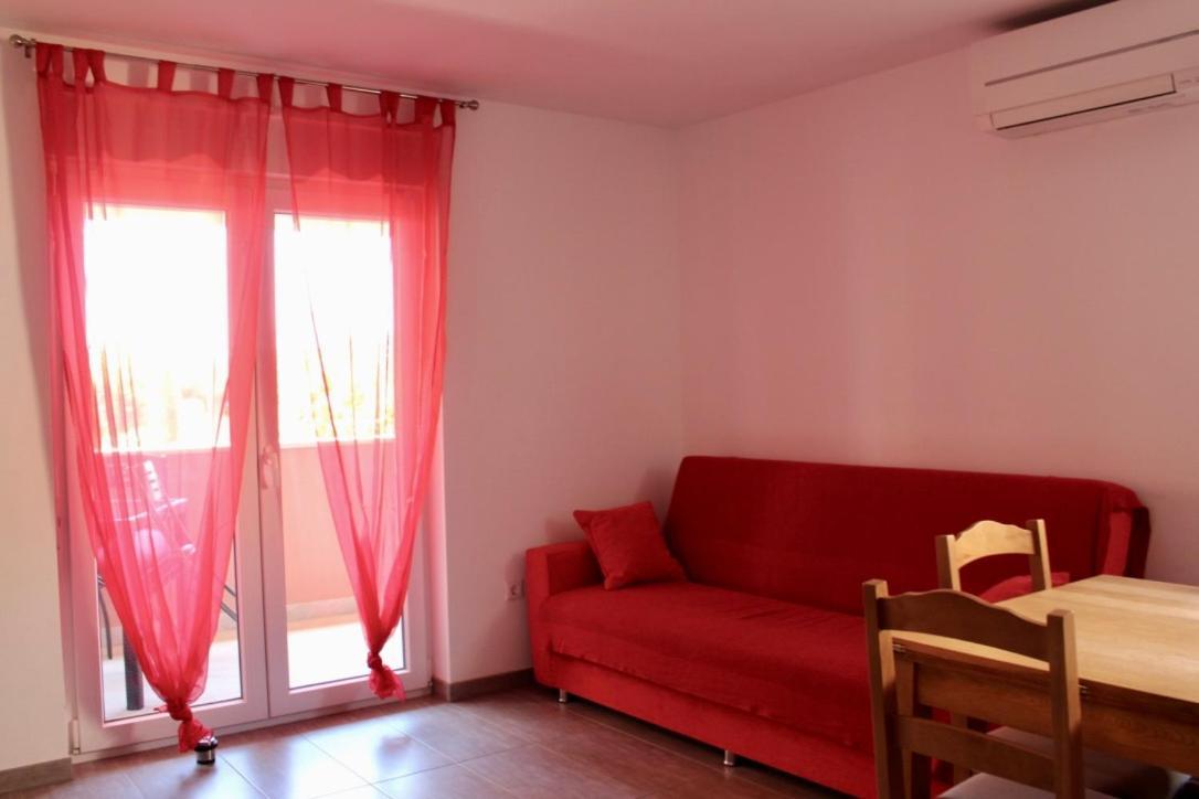 Filipovic Apartmani 梅杜林 外观 照片