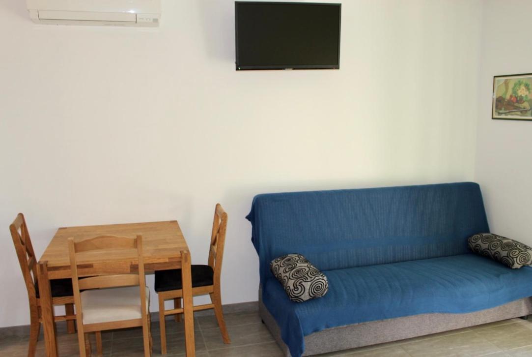 Filipovic Apartmani 梅杜林 外观 照片