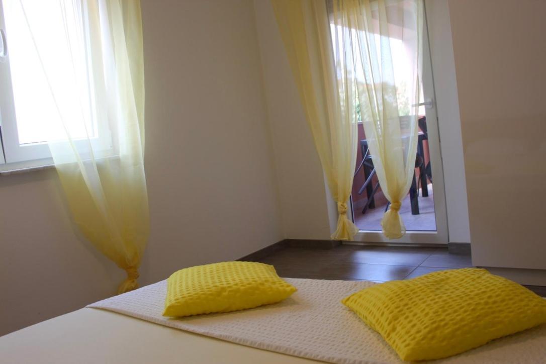 Filipovic Apartmani 梅杜林 外观 照片